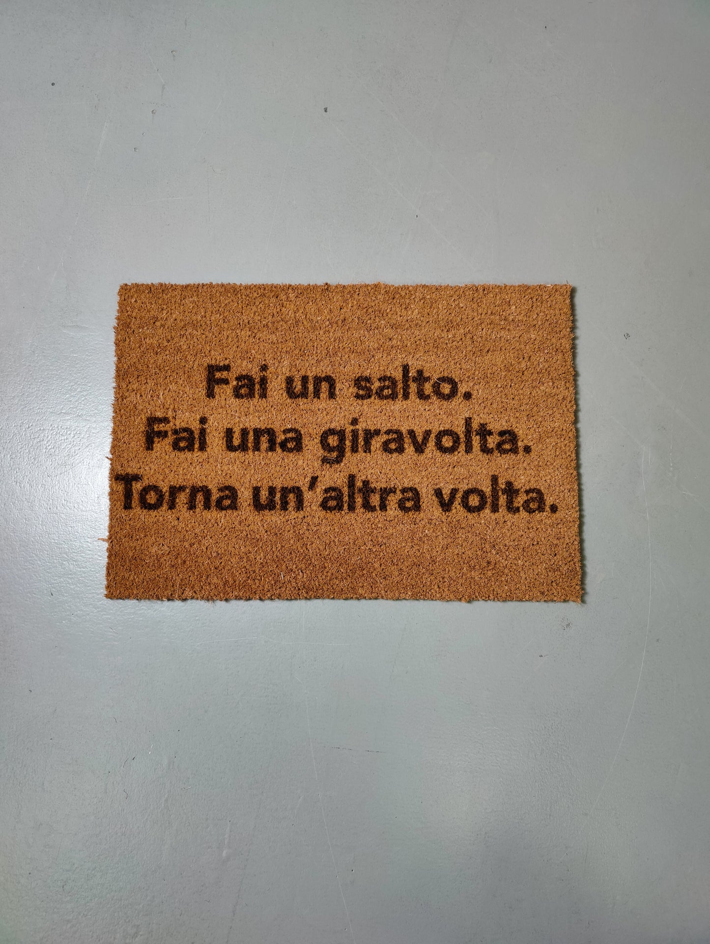 Zerbino "Fai un salto. Fai una giravolta. Torna un'altra volta!" (decentrato)