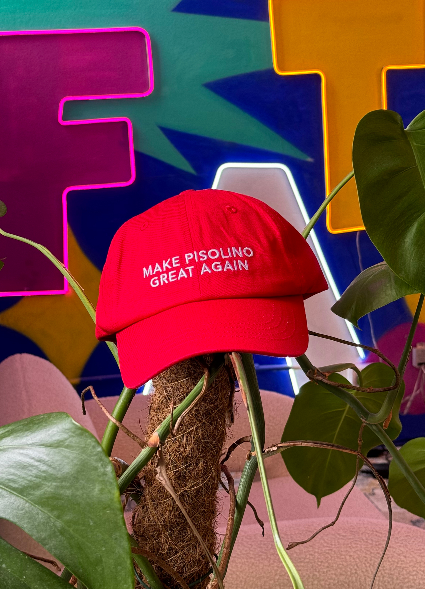 Cappellino "MAKE PISOLINO GREAT AGAIN"