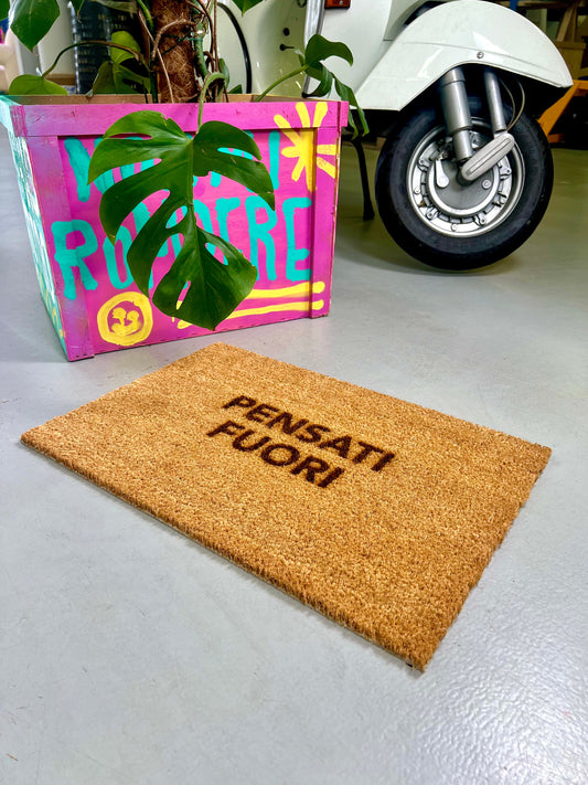 Zerbino "Pensati fuori"