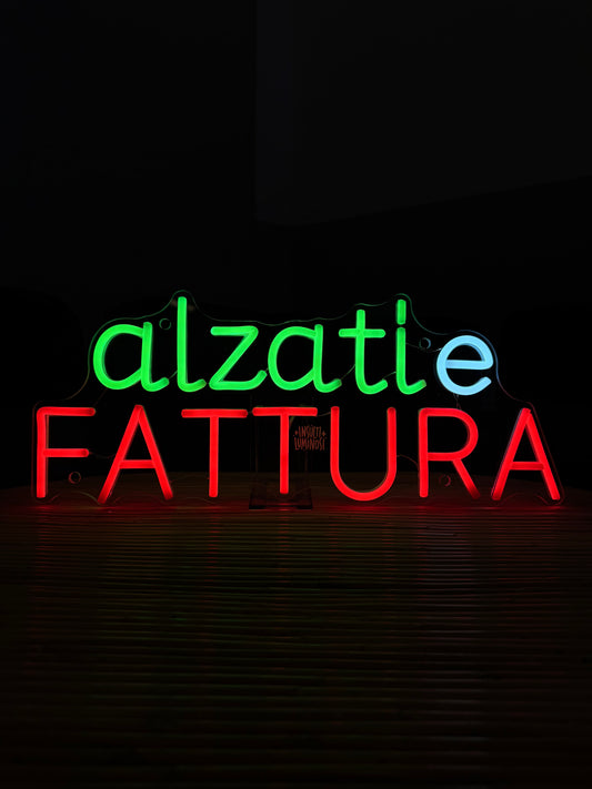 ALZATI E FATTURA (led bruciato + graffi)