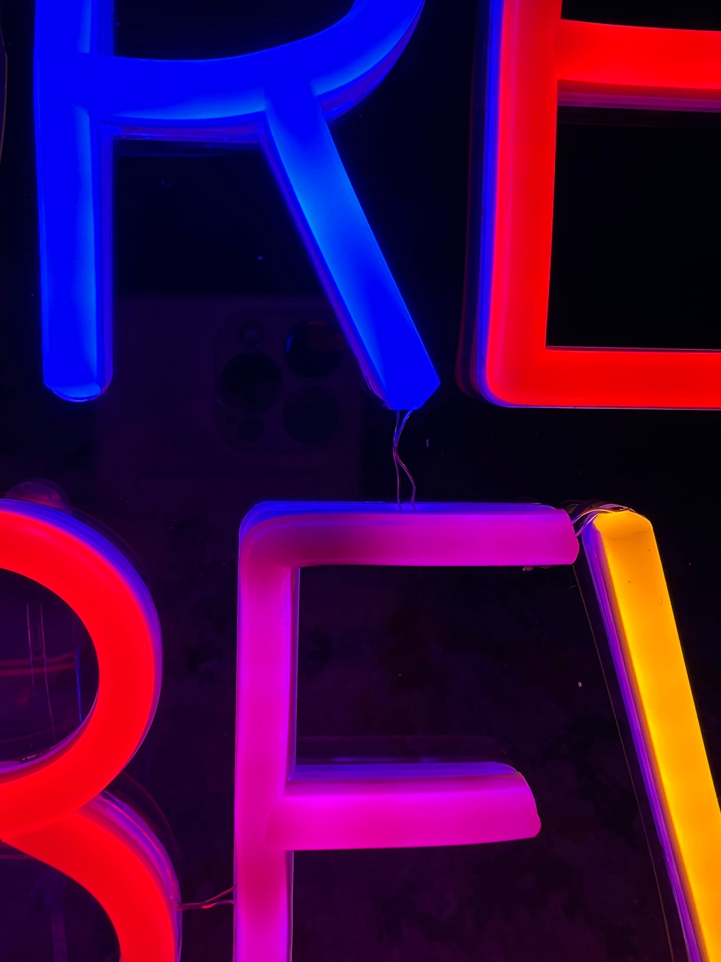 CHI NON MUORE POI RIBEVE (led bruciato)