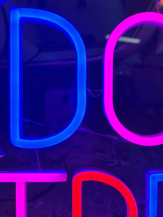 UN DOS STRESS (vecchia + graffiata)