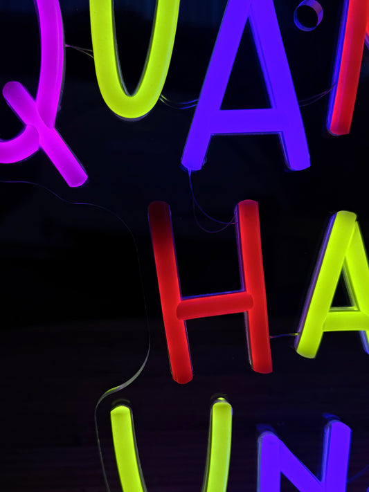 QUANDO SORRIDI HAI PROPRIO UN BEL CULO (led bruciato)