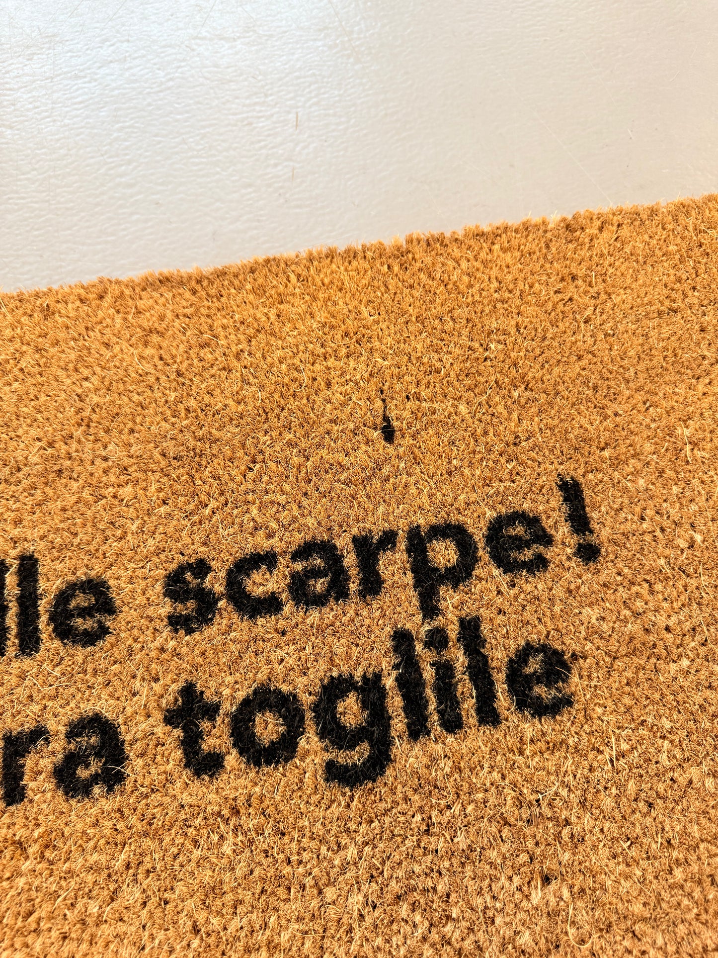 Zerbino "Belle scarpe, ora toglile" (macchiato)