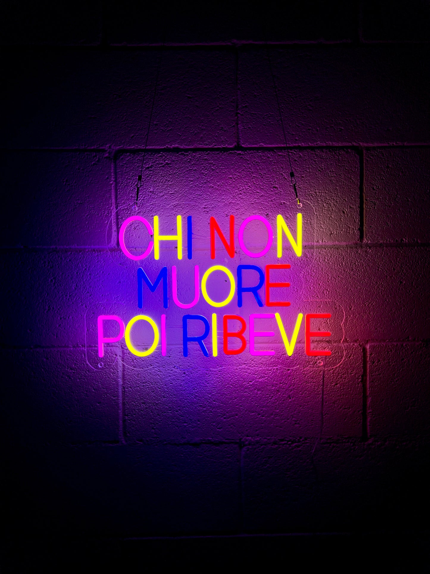 CHI NON MUORE POI RIBEVE