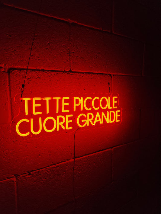 TETTE PICCOLE CUORE GRANDE