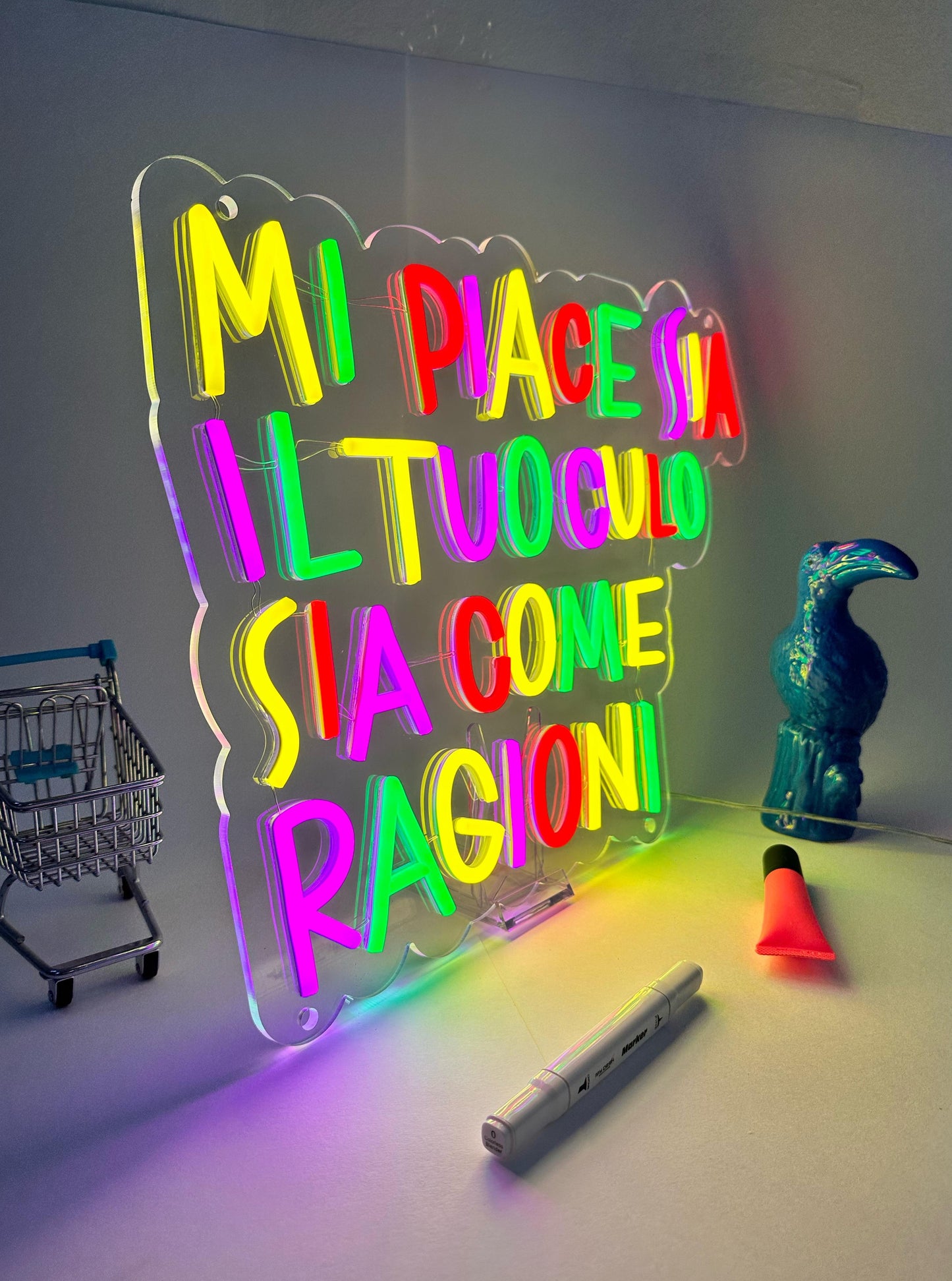 MI PIACE SIA IL TUO CULO SIA COME RAGIONI