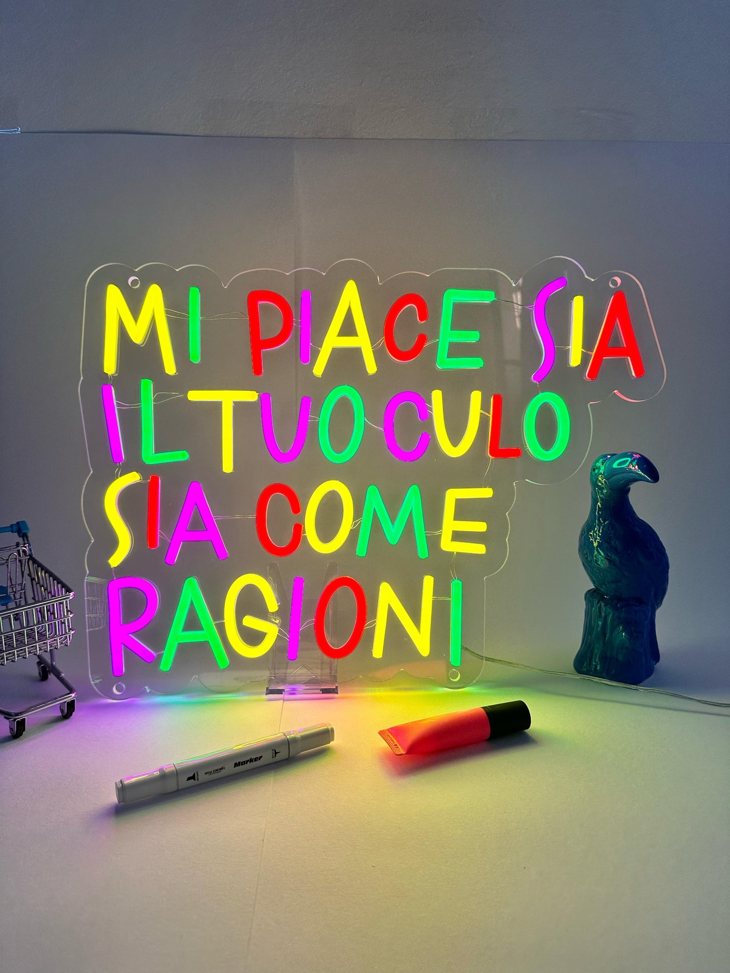 MI PIACE SIA IL TUO CULO SIA COME RAGIONI