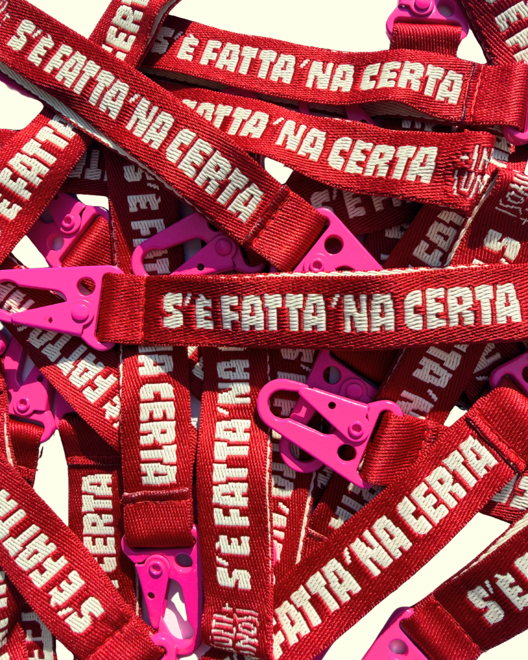 KIT TI SALUTO - S'È FATTA 'NA CERTA