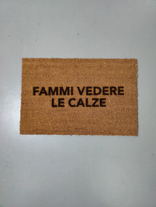 Zerbino "Fammi vedere le calze"