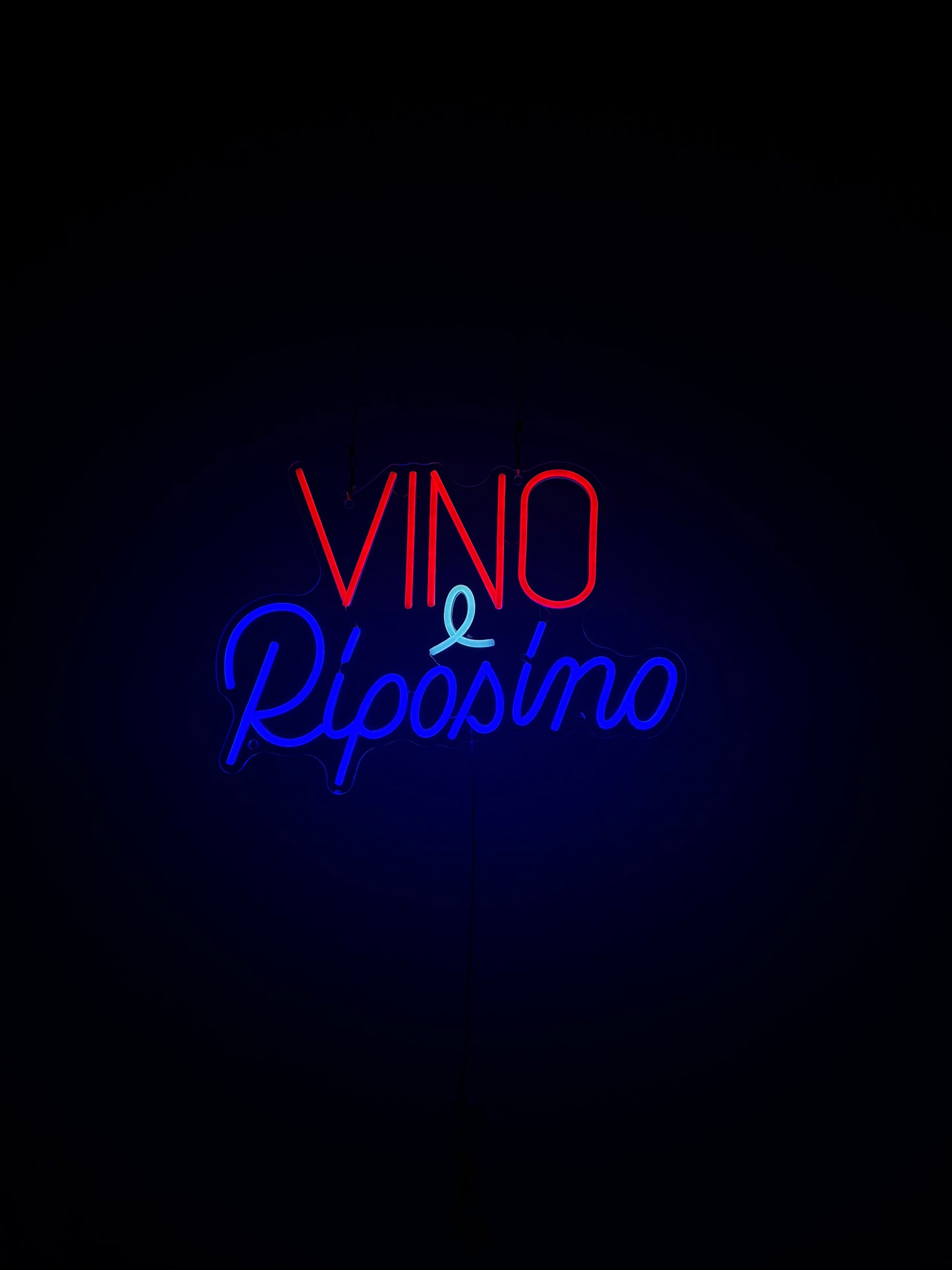 VINO & RIPOSINO (con graffi)
