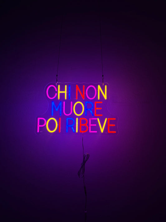 CHI NON MUORE POI RIBEVE (bruciacchiato)
