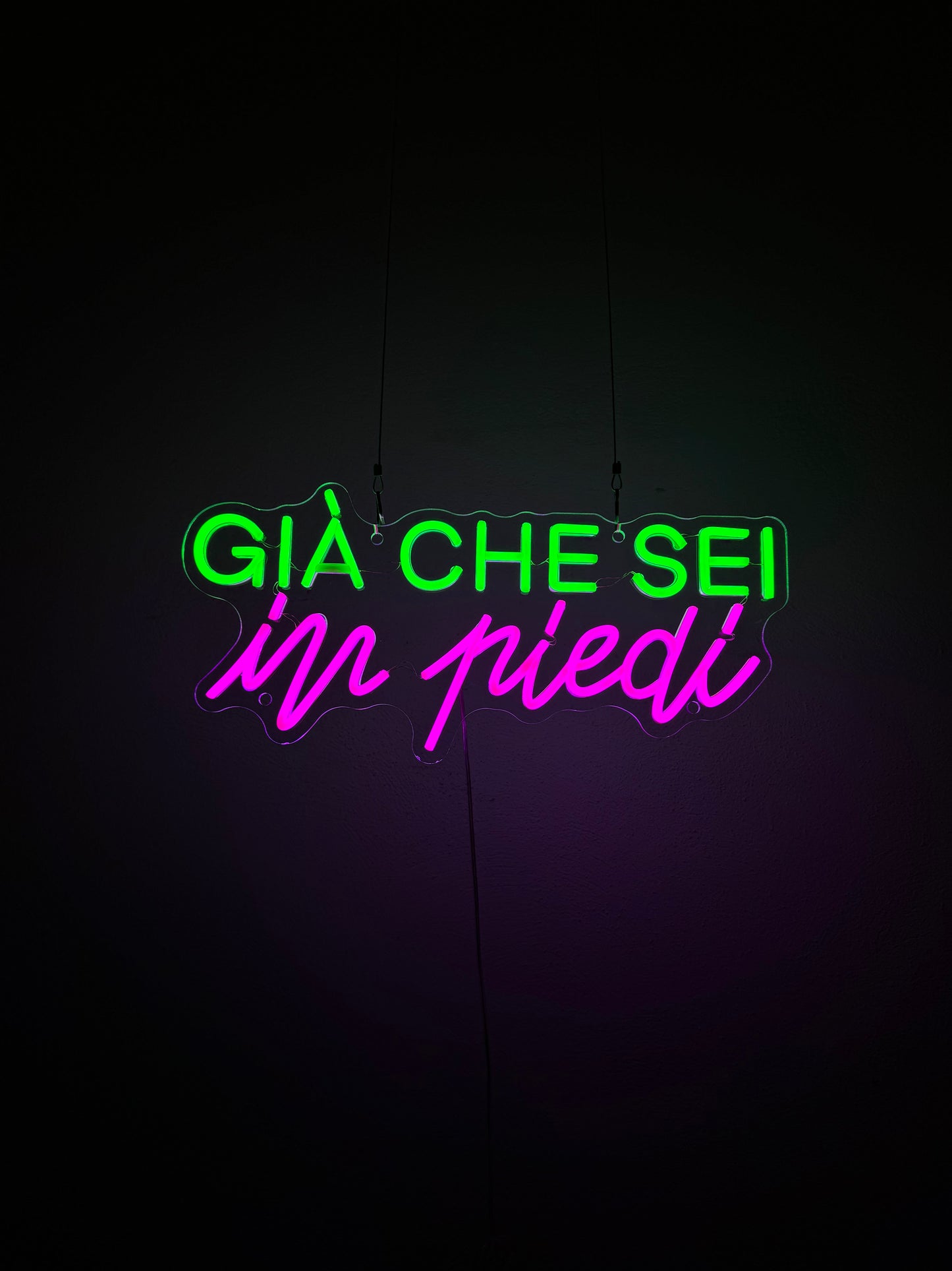 GIÀ CHE SEI IN PIEDI (bruciacchiata con graffi)