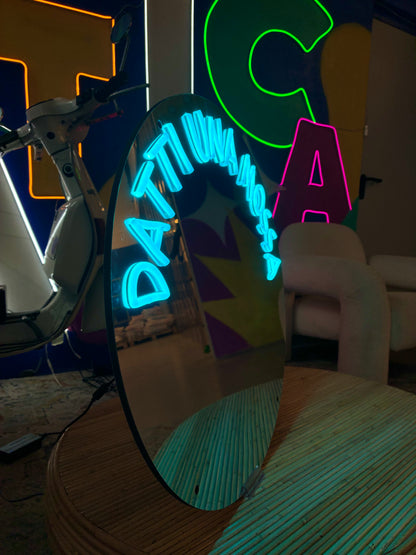 Specchio luminoso "DATTI UNA MOSSA"