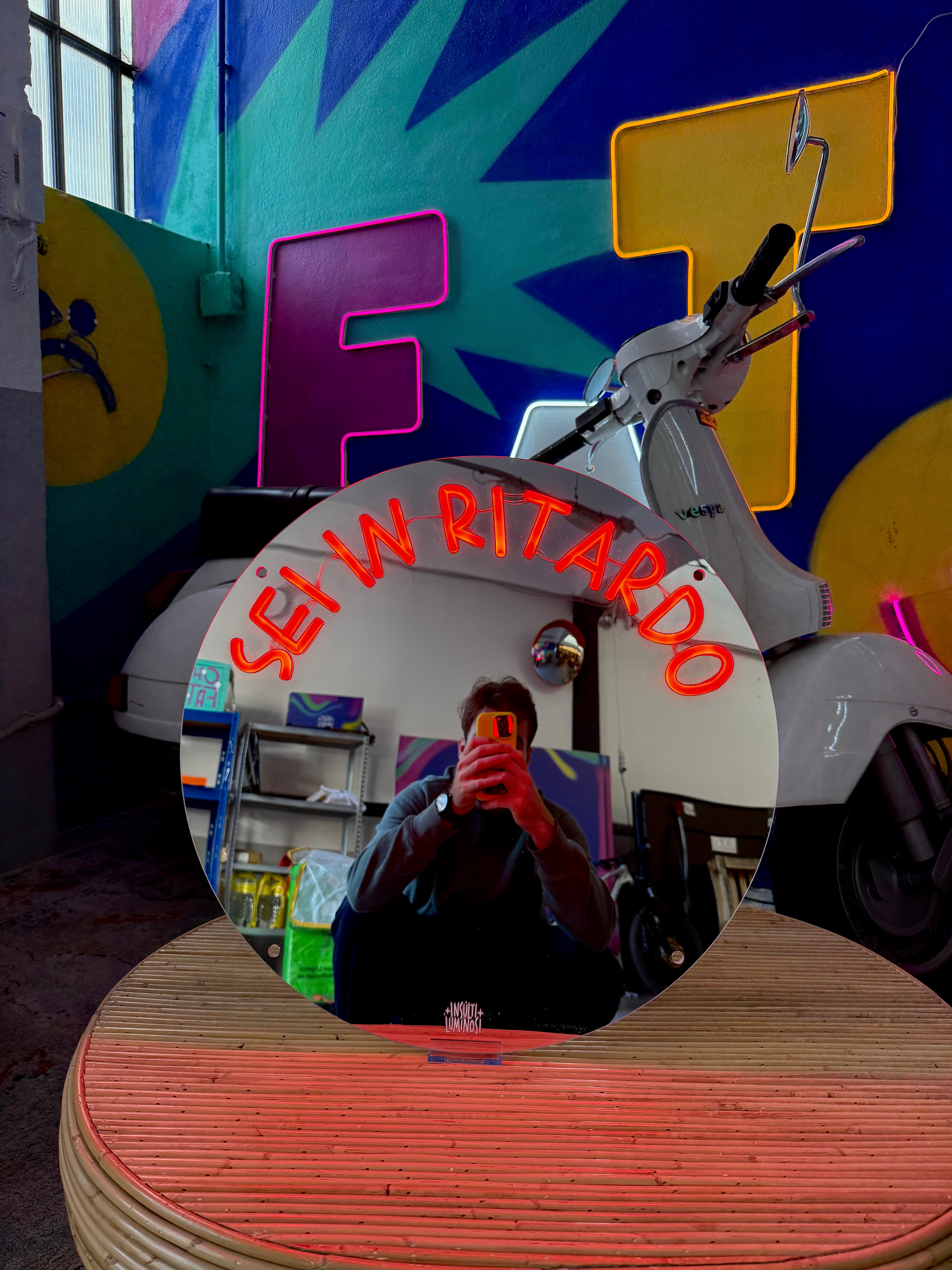 HOMCOM Specchio Trucco Luminoso LED Intensità Regolabile Specchio Ingrandente Porta Di Carica Usb 80 X 62 Cm~1tj4kua1ho801