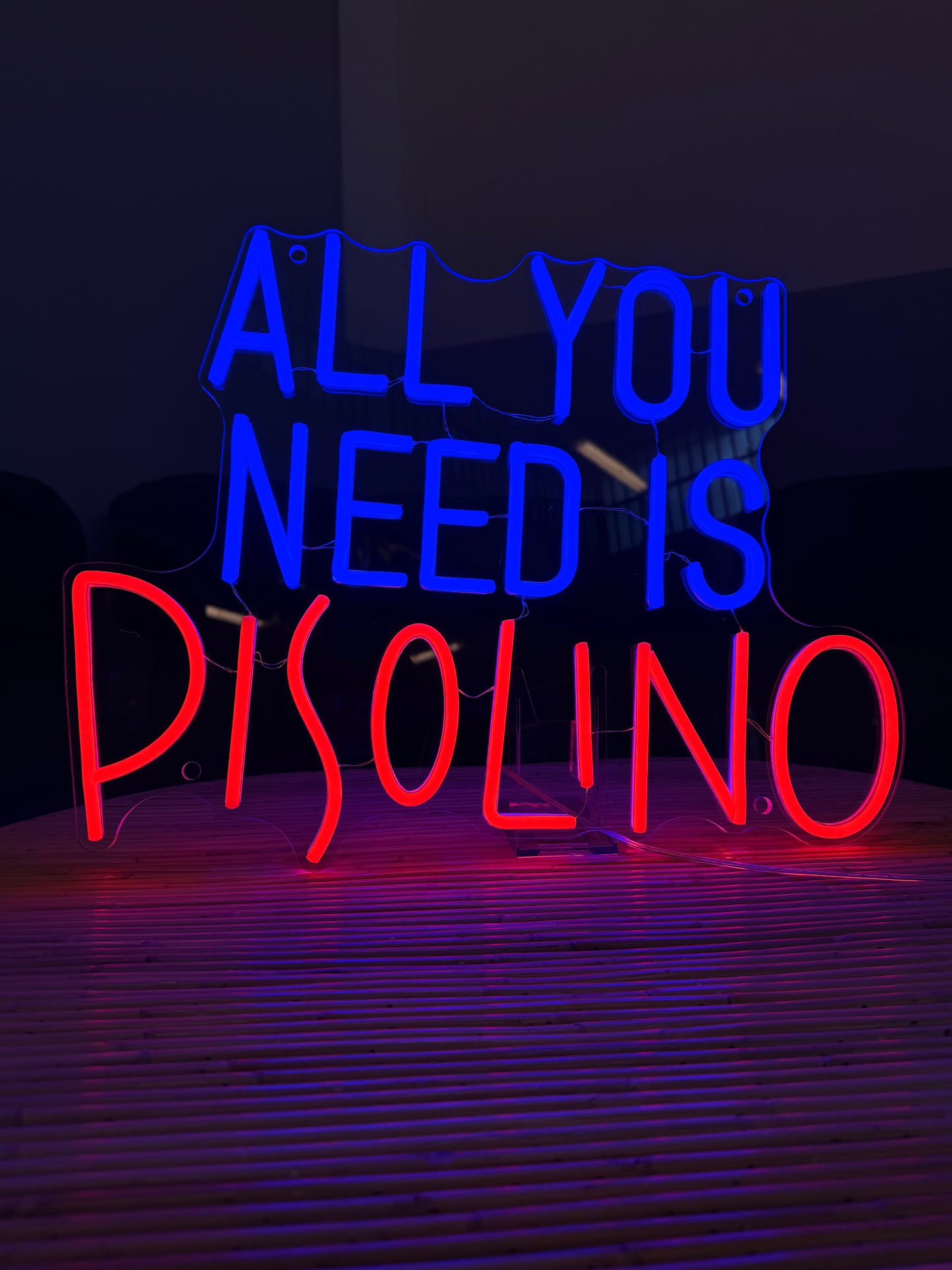 ALL YOU NEED IS PISOLINO (graffiata)