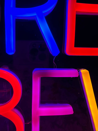 CHI NON MUORE POI RIBEVE (led bruciato)