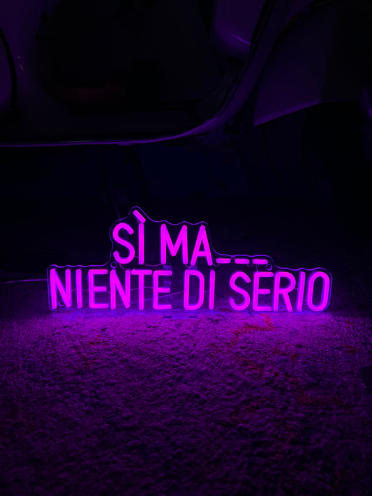 SÌ MA... NIENTE DI SERIO (graffiata)