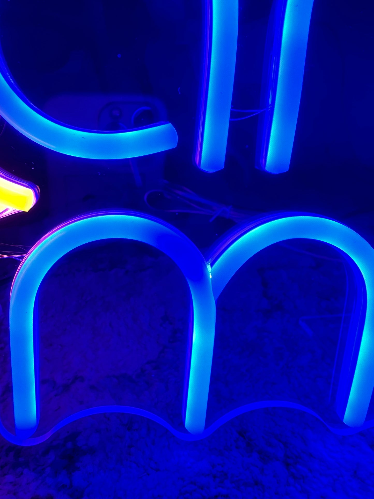 ANCHE MENO (led bruciato)