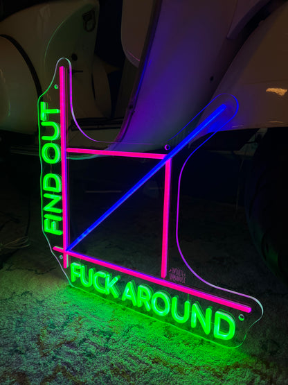 GRAFICO FUCK AROUND FIND OUT (fuori produzione)