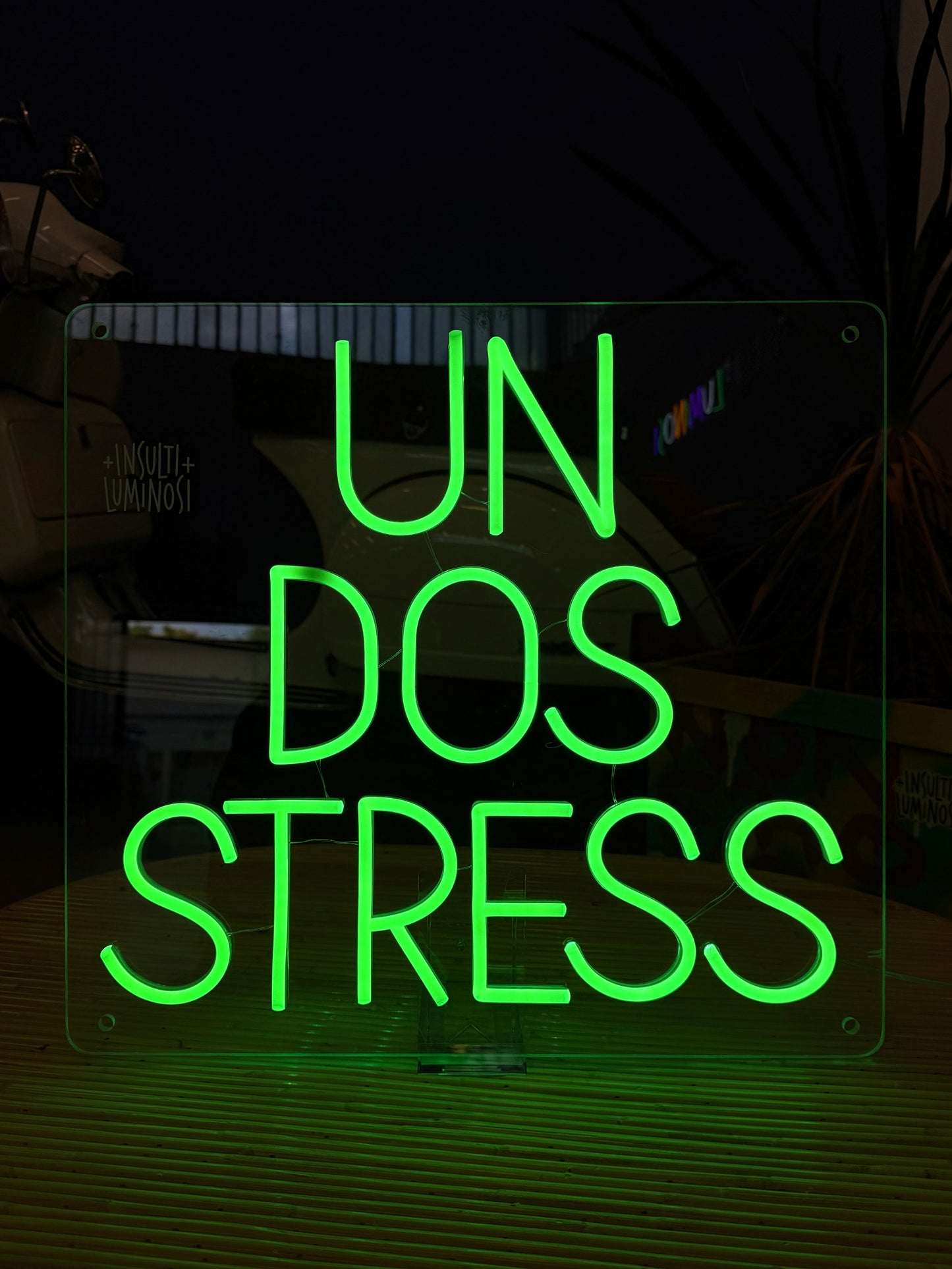 UN DOS STRESS (vecchia + graffiata)