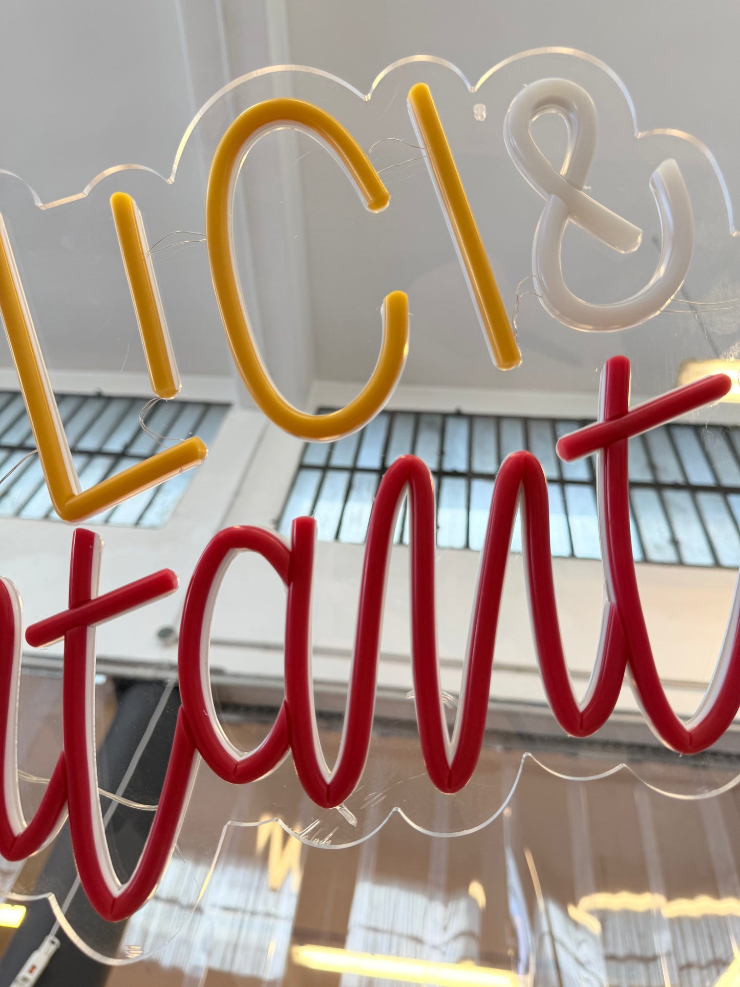 FELICI & CONTANTI (vecchia + graffiata)