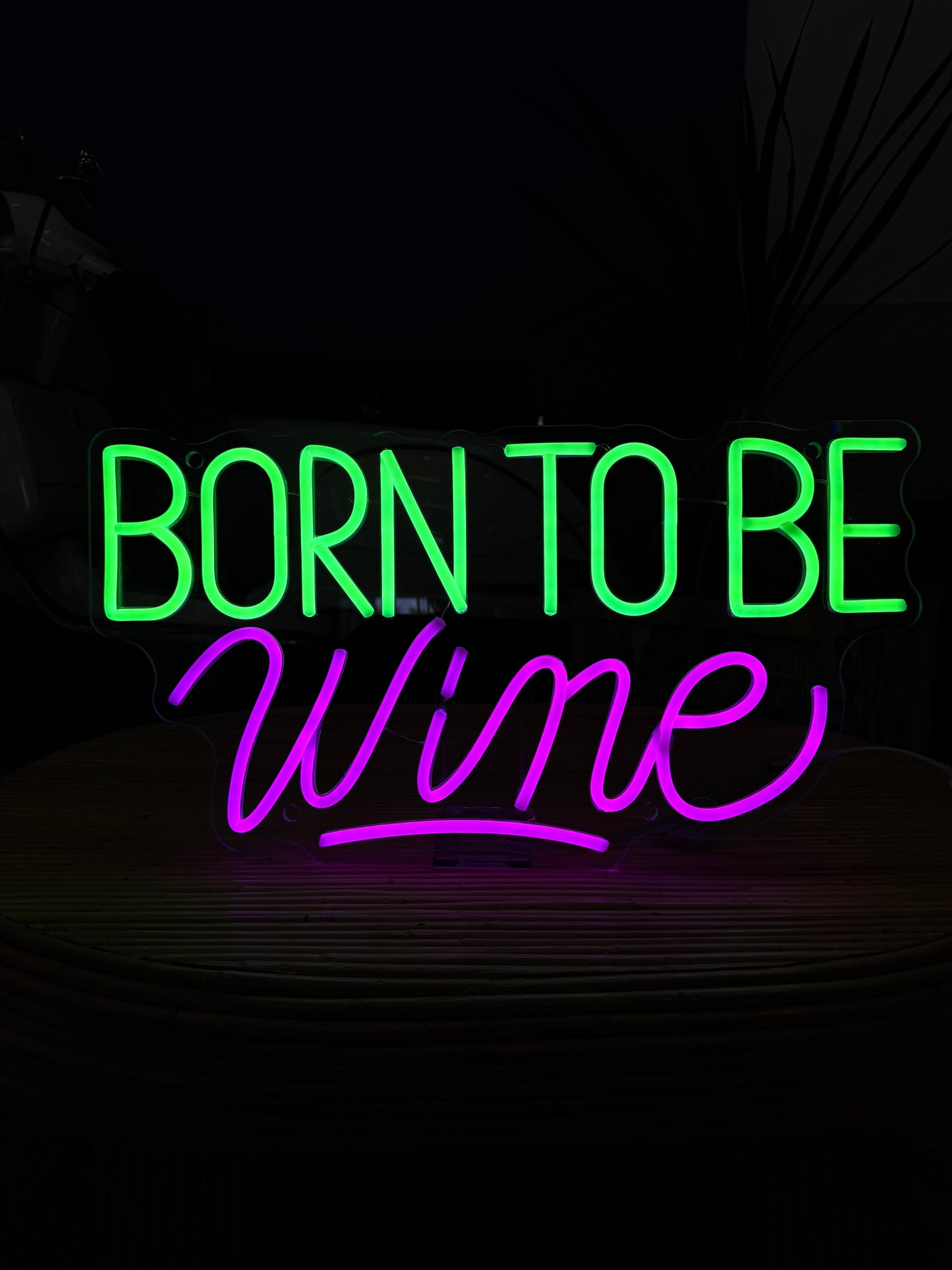 BORN TO BE WINE (graffiata)