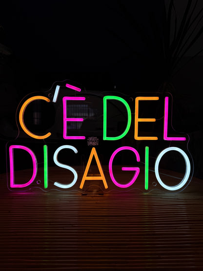 C'È DEL DISAGIO (graffiata)