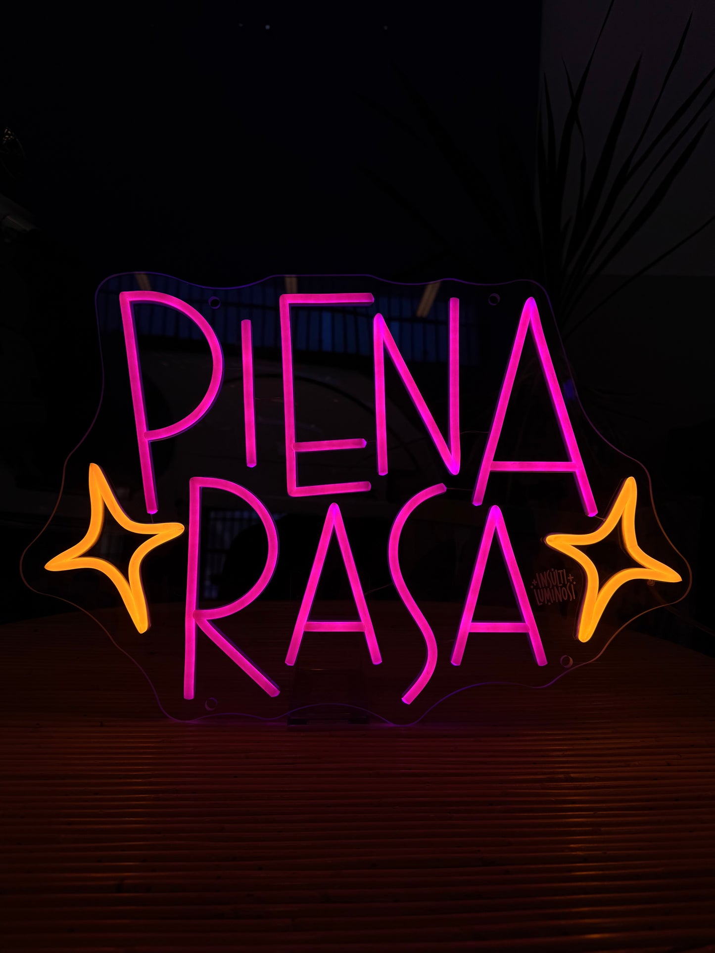 PIENA RASA (graffiata)
