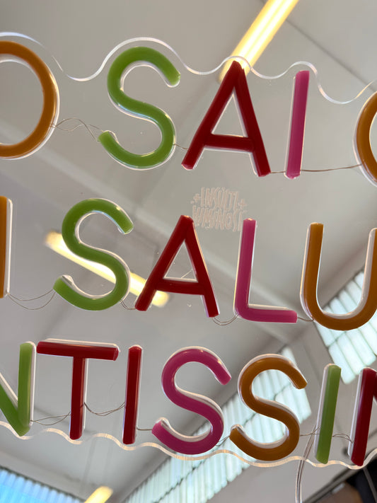 LO SAI CHI TI SALUTA TANTISSIMO (graffiata)