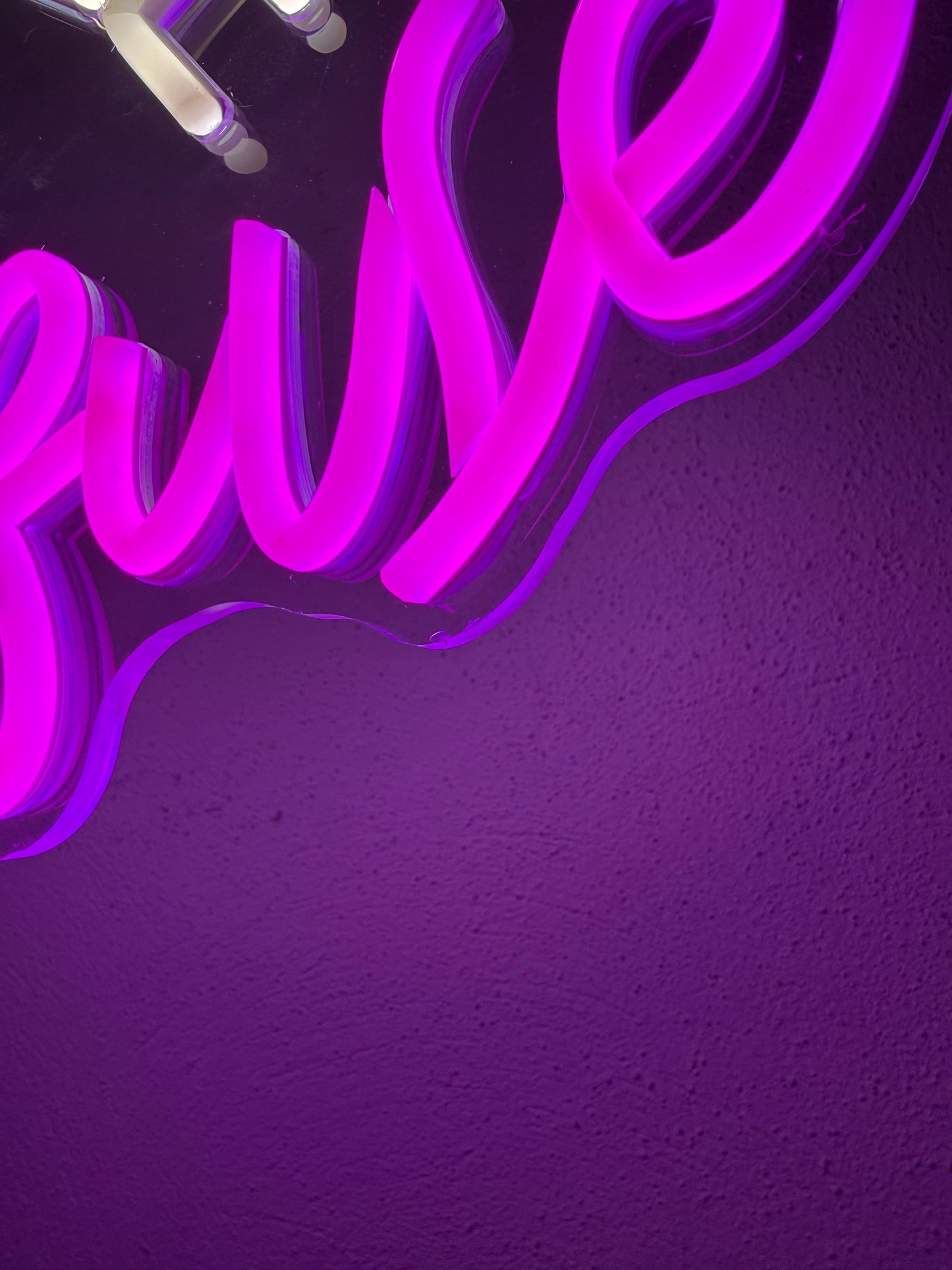 POCHE IDEE & BEN CONFUSE (bruciacchiata e con graffi)