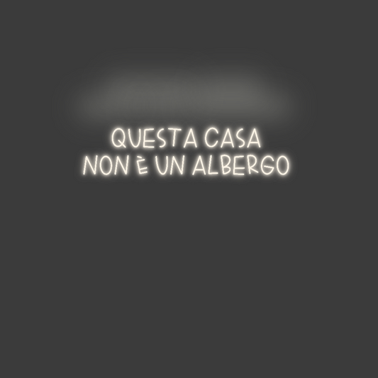 La tua scrittina Questa casa 
...