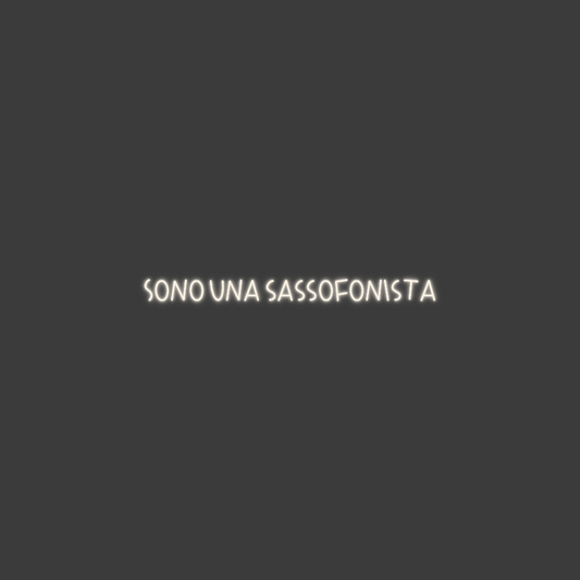 La tua scrittina Sono una sass...