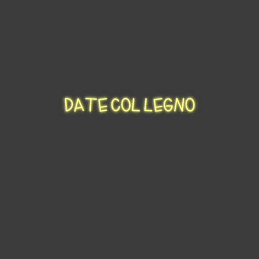La tua scrittina DATE COL LEGNO