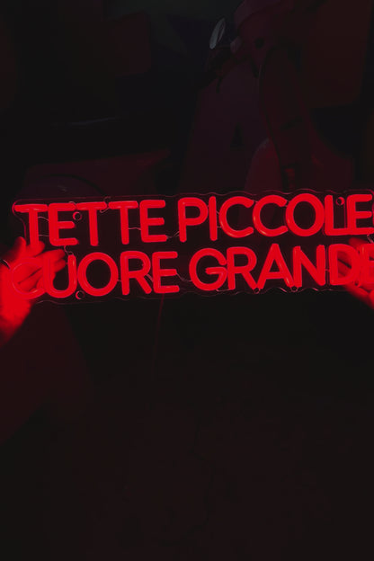 TETTE PICCOLE CUORE GRANDE